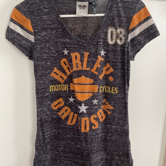 T shirt - Picture 1 of 2